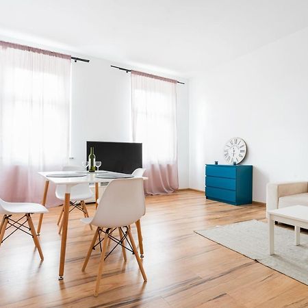 Avalon Apart 2 Legnica Eksteriør billede