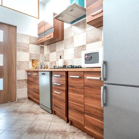 Avalon Apart 2 Legnica Eksteriør billede