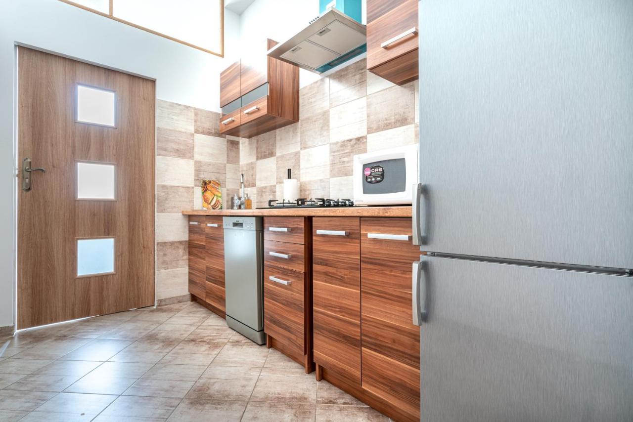 Avalon Apart 2 Legnica Eksteriør billede